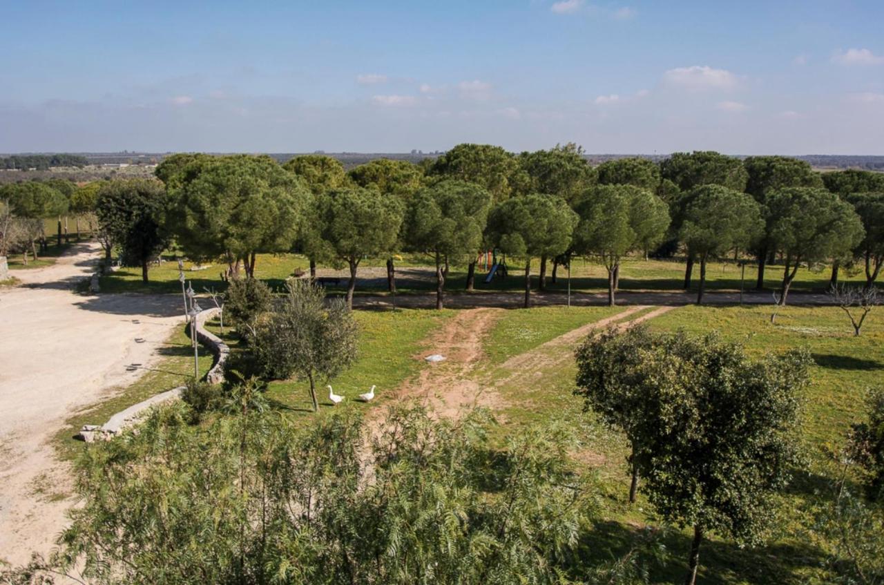 Casale Sombrino Vendégház Supersano Kültér fotó